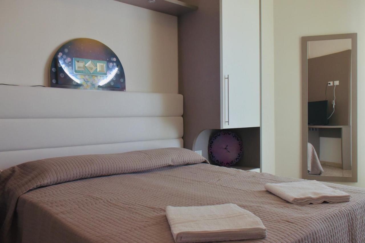 Hotel Astoria Pesaro Exteriér fotografie